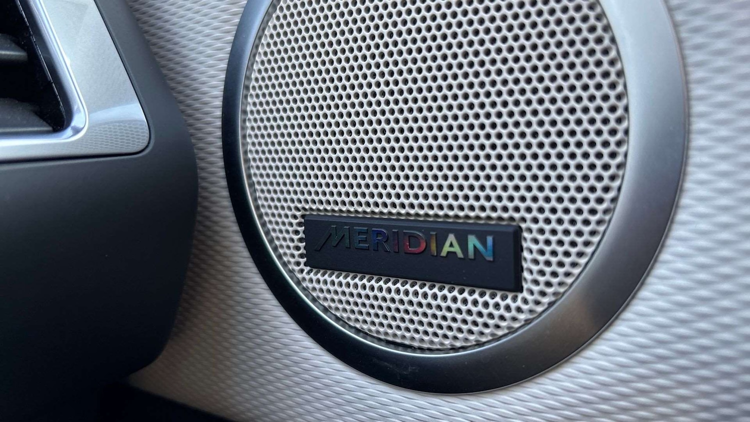 Used Land Rover Discovery 2024 for sale - 76851588: Photo 33