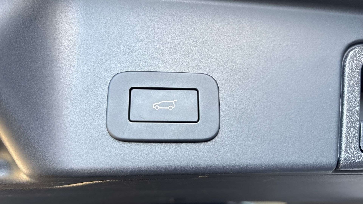 Used Land Rover Range Rover Evoque 2025 for sale - 76459849: Photo 29