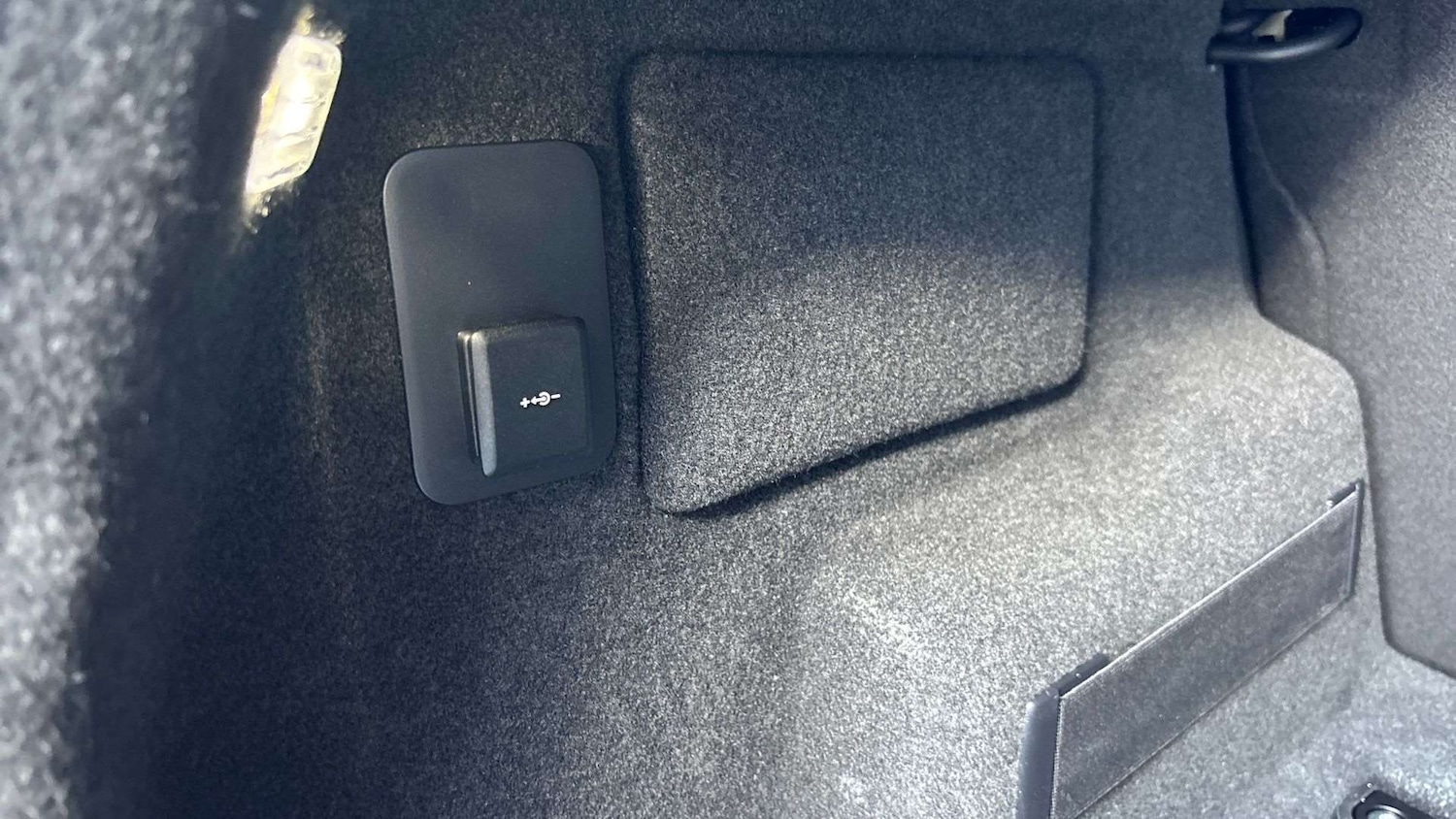 Used Land Rover Range Rover Evoque 2025 for sale - 76459849: Photo 30