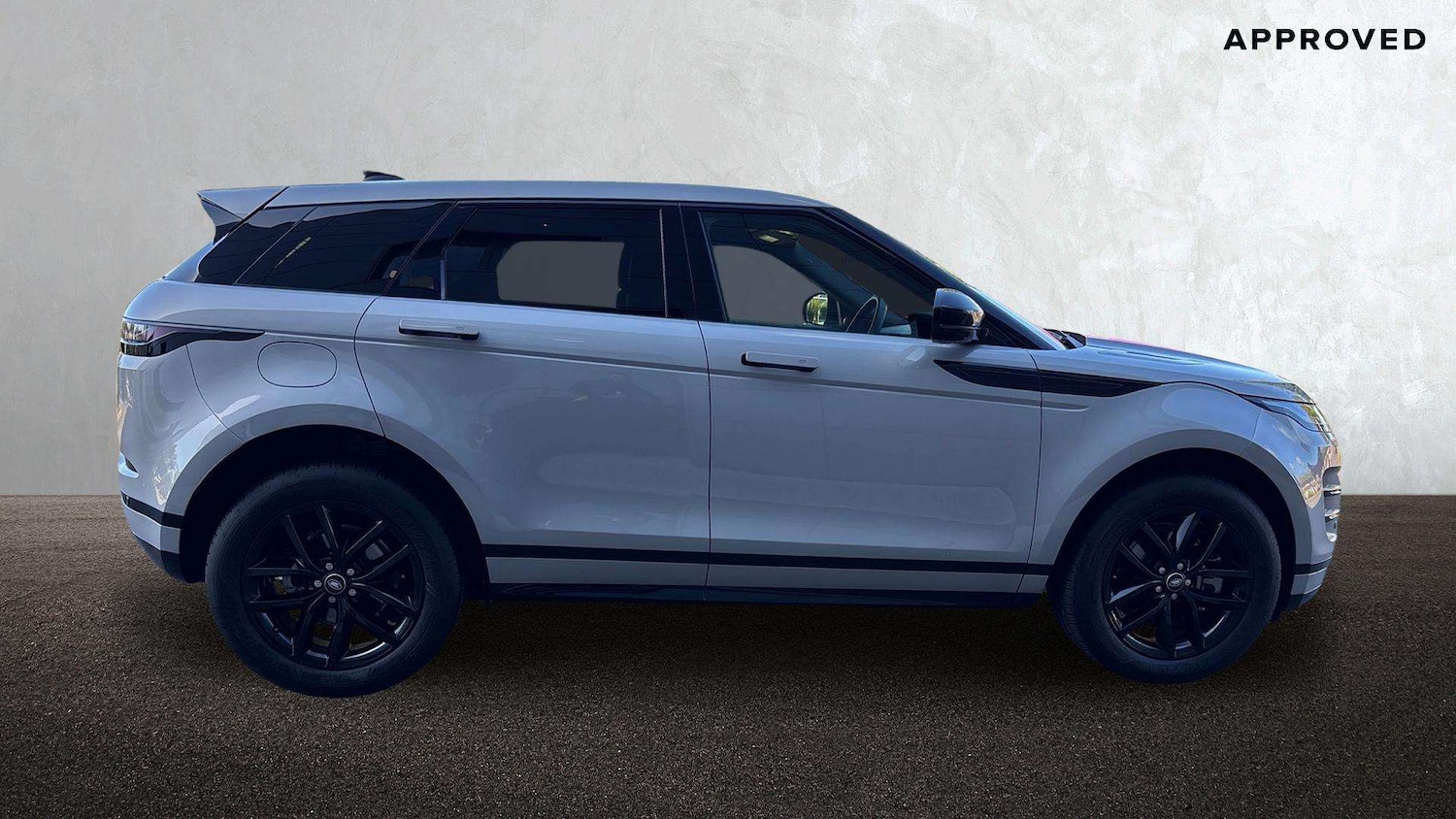 Used Land Rover Range Rover Evoque 2025 for sale - 76459849: Photo 5