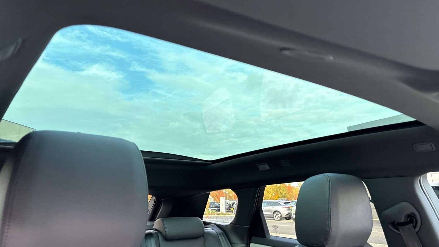 Used Land Rover Range Rover Evoque 2025 for sale - 77686667: Photo 21