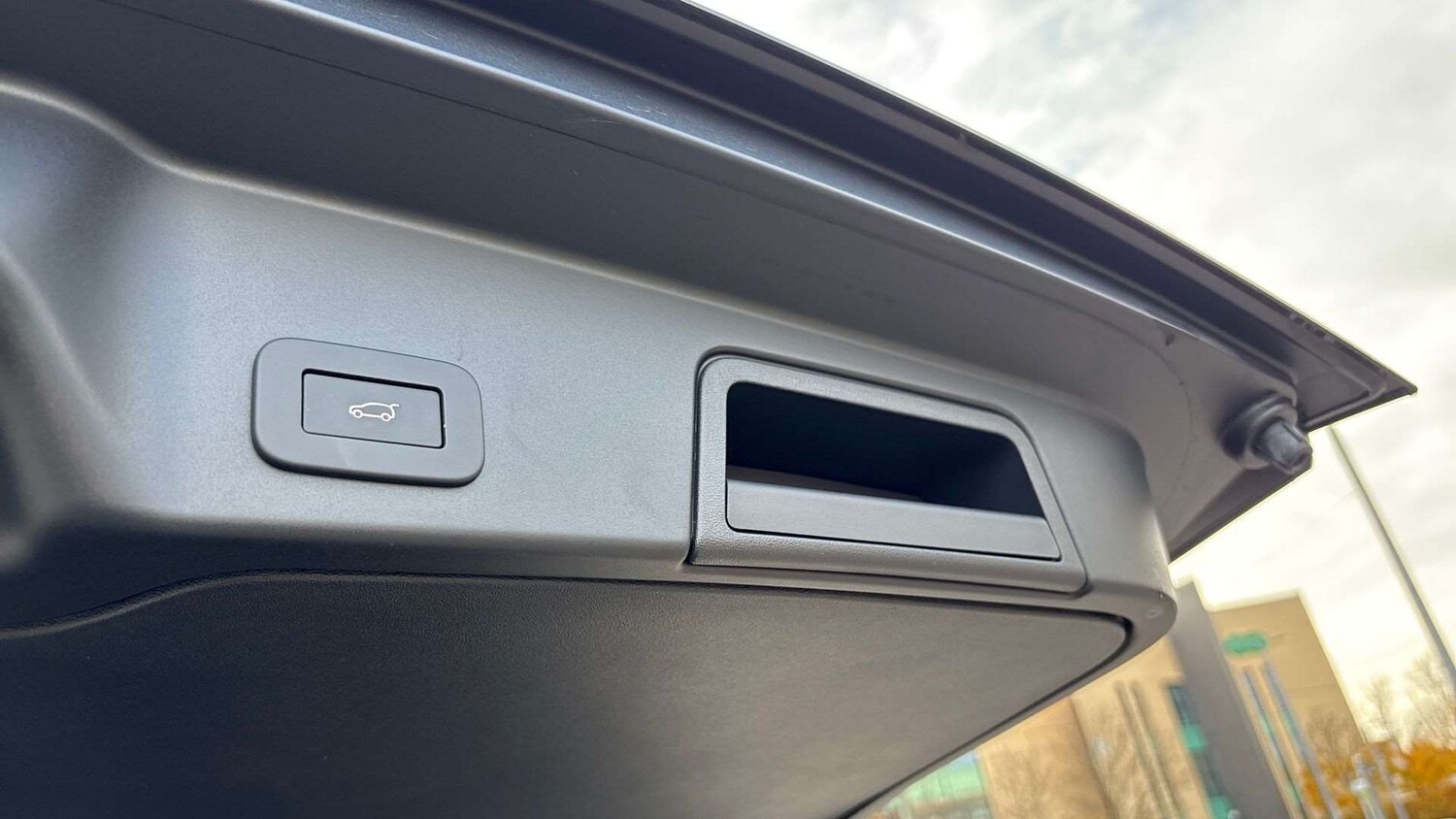 Used Land Rover Range Rover Evoque 2025 for sale - 77686667: Photo 34