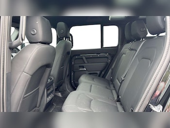 Used Land Rover Defender 2026 for sale - 79624698: Photo