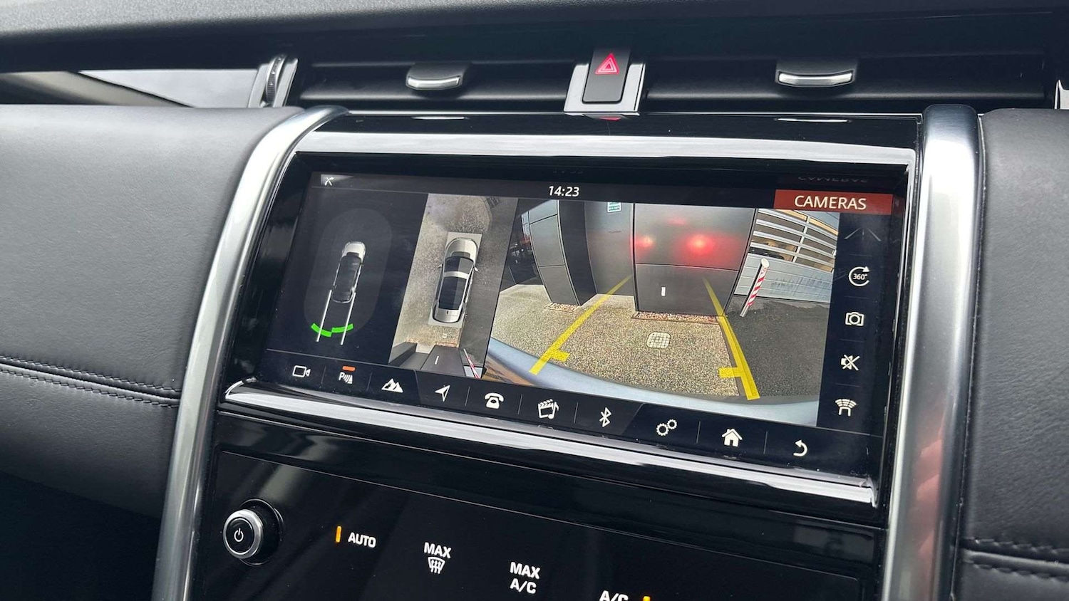 Used Land Rover Discovery Sport 2020 for sale - 76661835: Photo 12