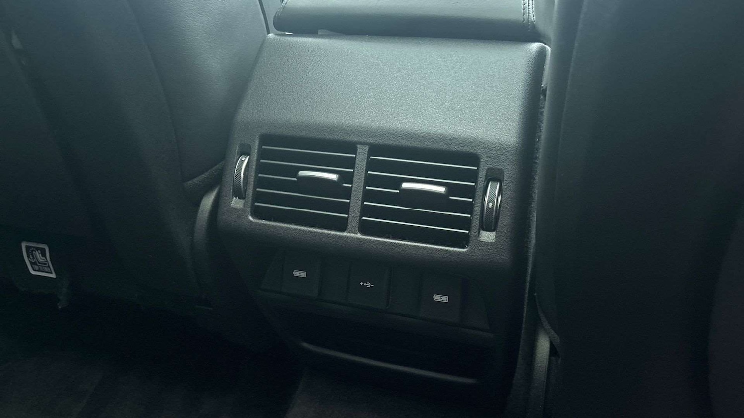 Used Land Rover Discovery Sport 2020 for sale - 76661835: Photo 18