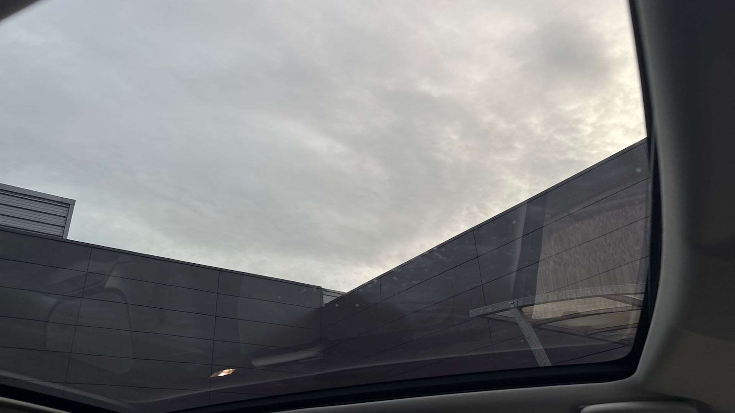 Used Land Rover Discovery Sport 2020 for sale - 76661835: Photo 21