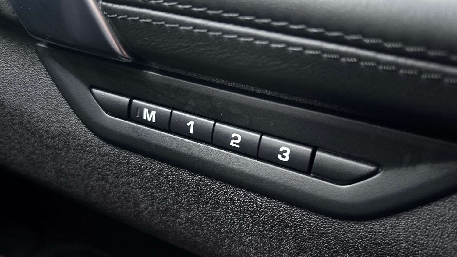 Used Land Rover Discovery Sport 2020 for sale - 76661835: Photo 25