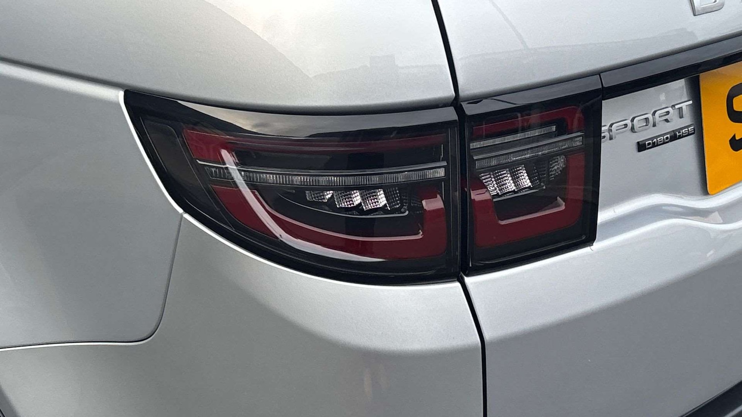 Used Land Rover Discovery Sport 2020 for sale - 76661835: Photo 26