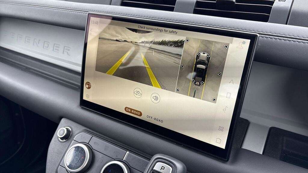 Used Land Rover Defender 2023 for sale - 76875822: Photo 12