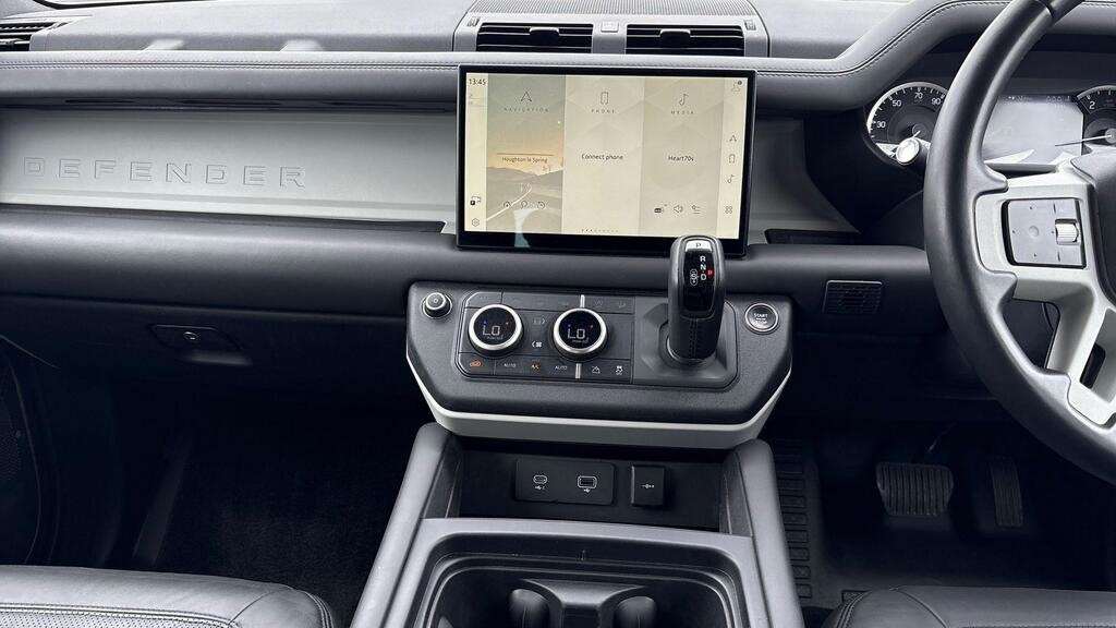 Used Land Rover Defender 2023 for sale - 76875822: Photo 14