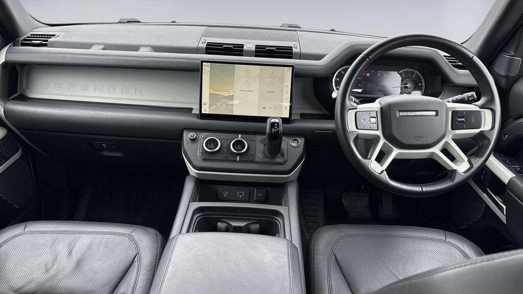 Used Land Rover Defender 2023 for sale - 76875822: Photo 9