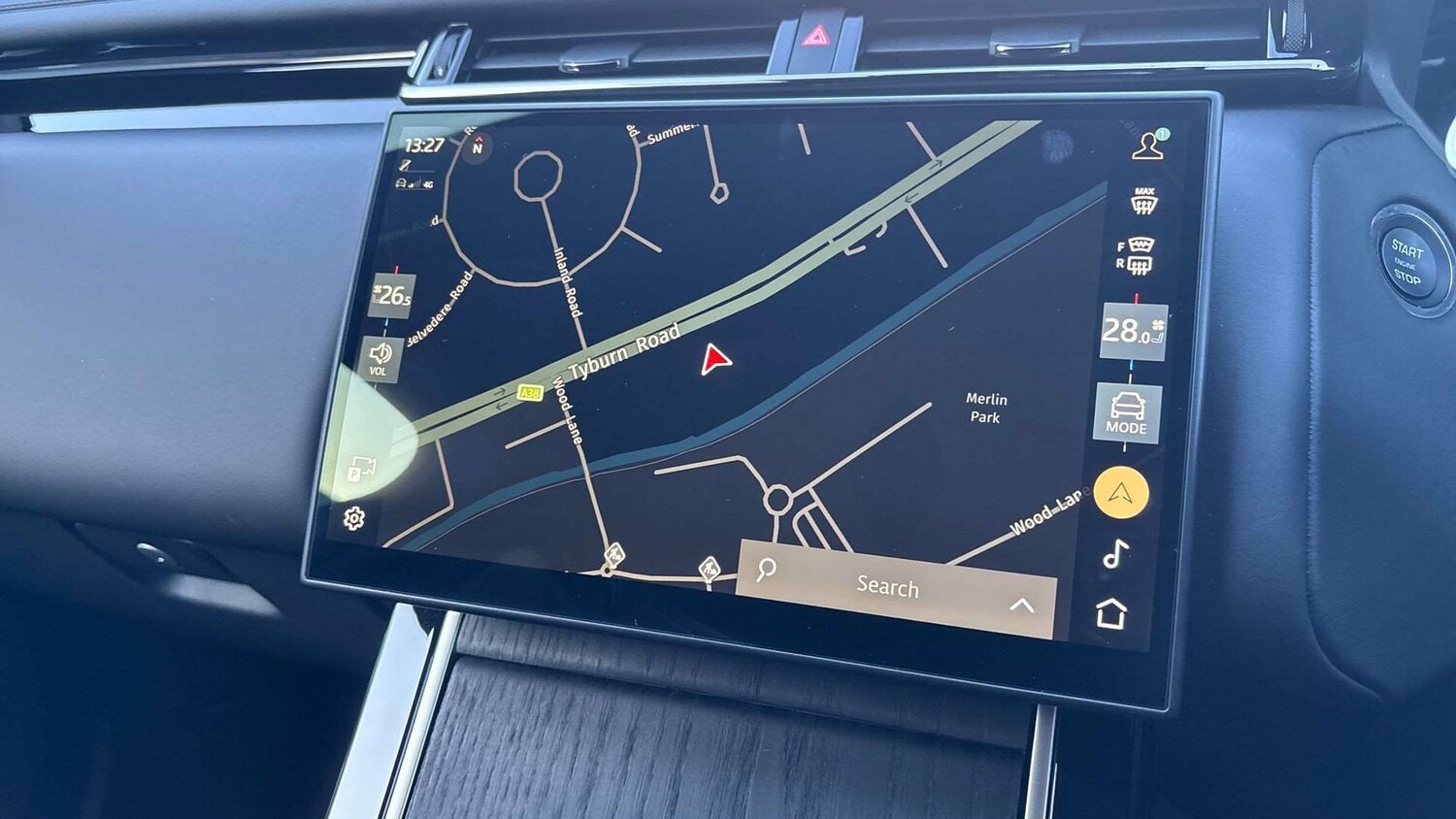 Used Land Rover Range Rover Velar 2025 for sale - 77979478: Photo 11