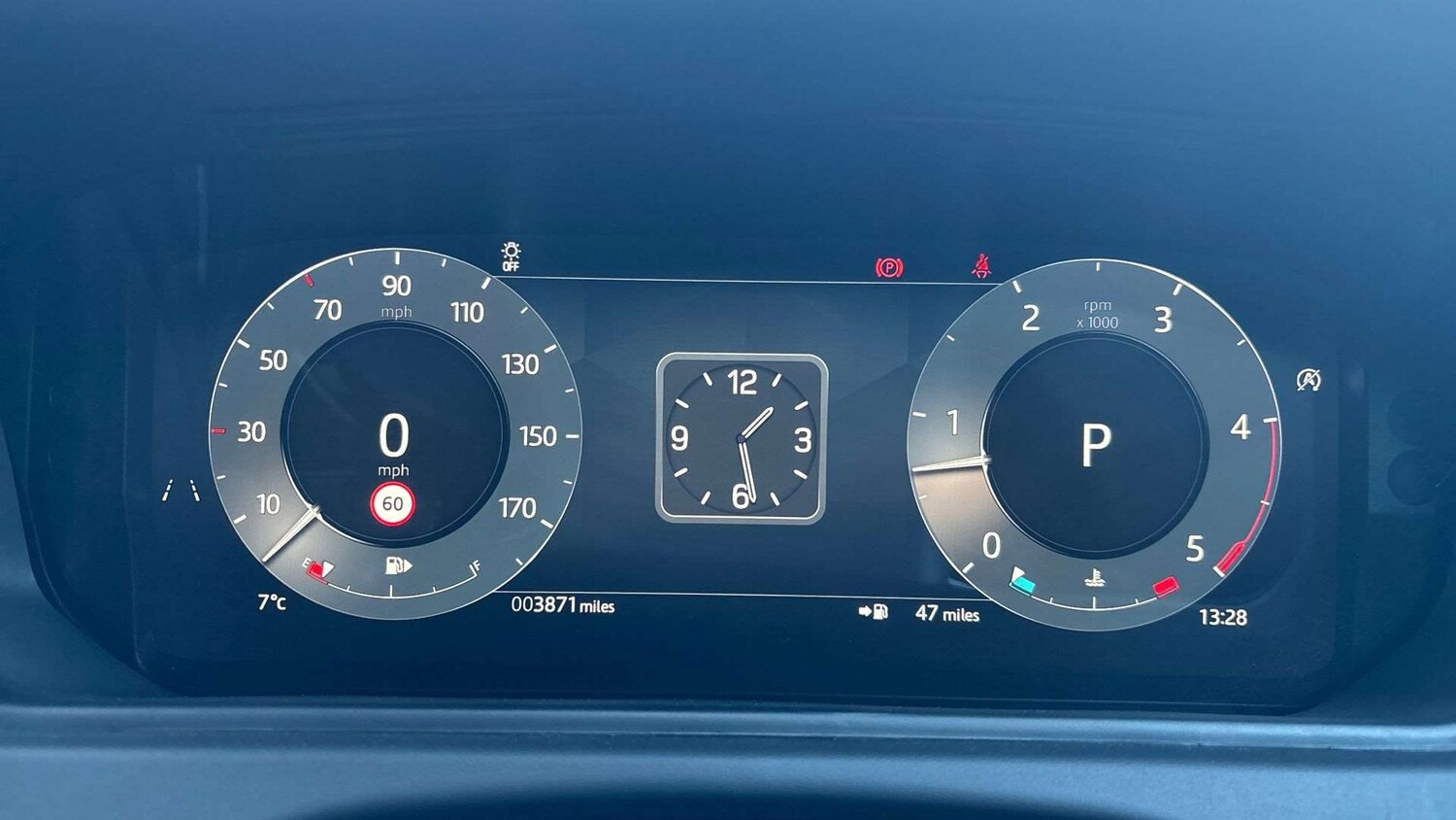 Used Land Rover Range Rover Velar 2025 for sale - 77979478: Photo 16