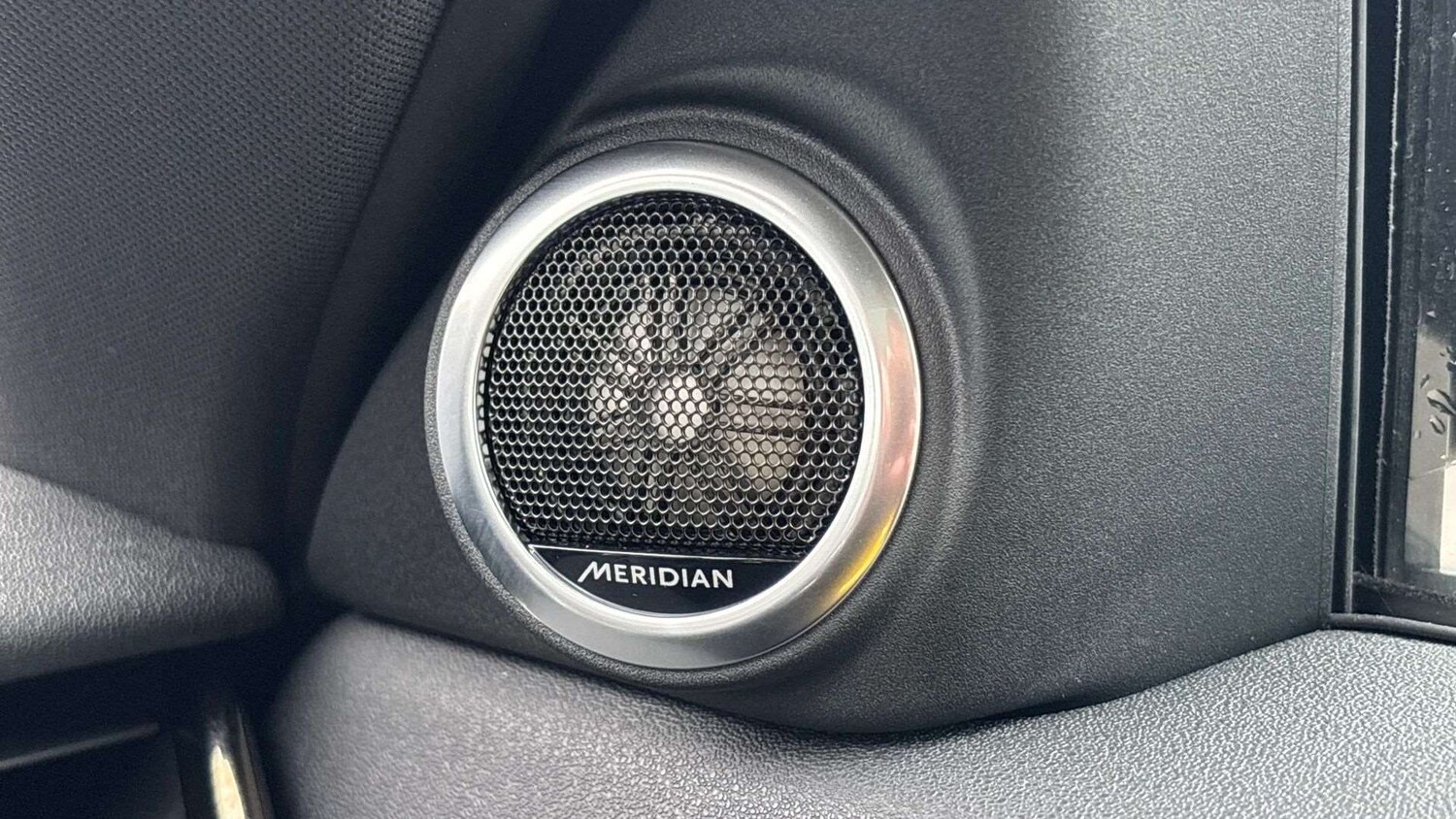 Used Land Rover Range Rover Evoque 2025 for sale - 76851620: Photo 24