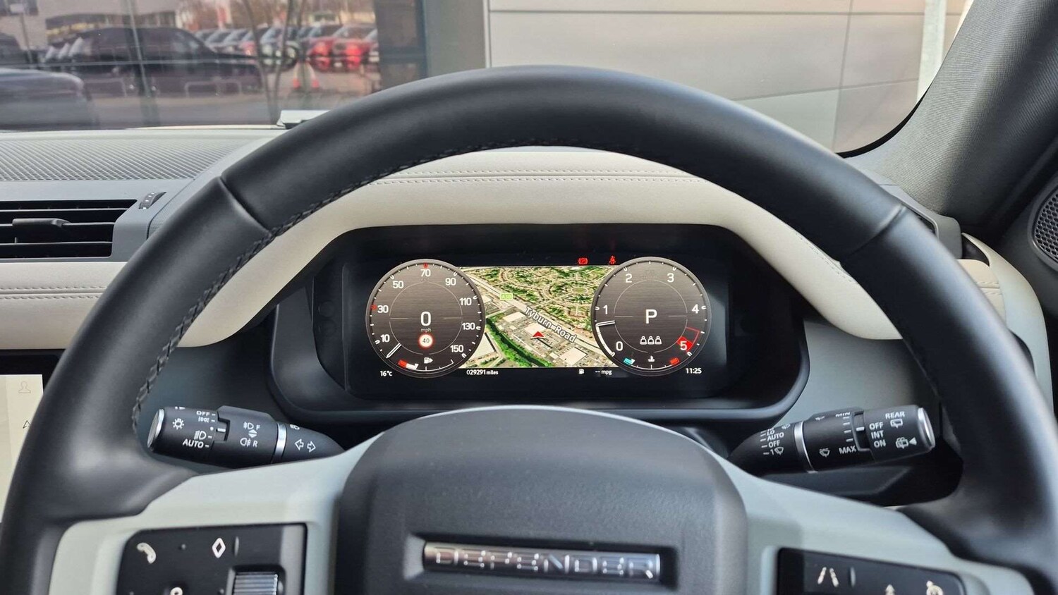 Used Land Rover Defender 2022 for sale - 76460159: Photo 16