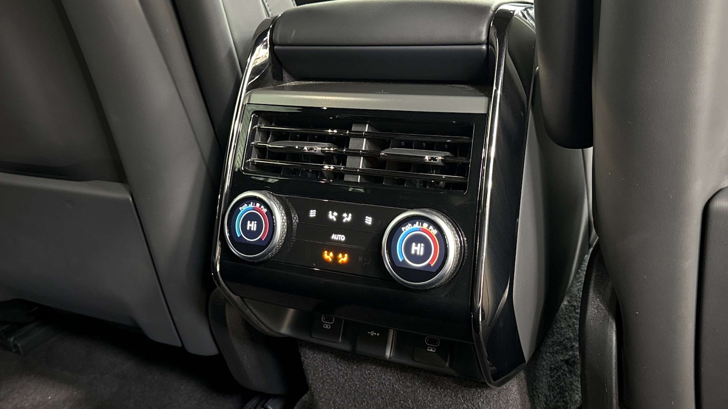 Used Land Rover Range Rover Sport 2023 for sale - 76459905: Photo 18