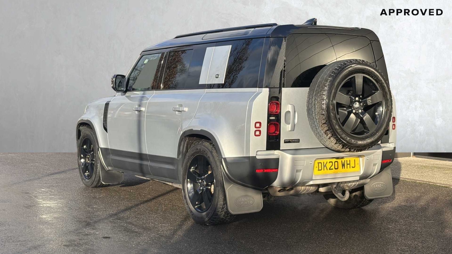 Used Land Rover Defender 2020 for sale - 76460184: Photo 2
