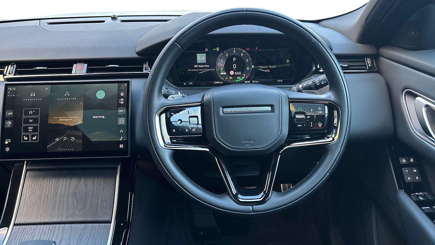 Used Land Rover Range Rover Velar 2024 for sale - 77112414: Photo 15