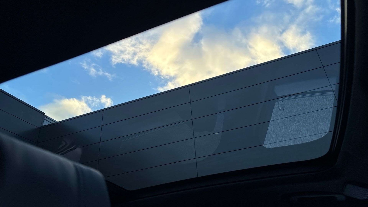 Used Land Rover Range Rover Velar 2024 for sale - 77112414: Photo 21