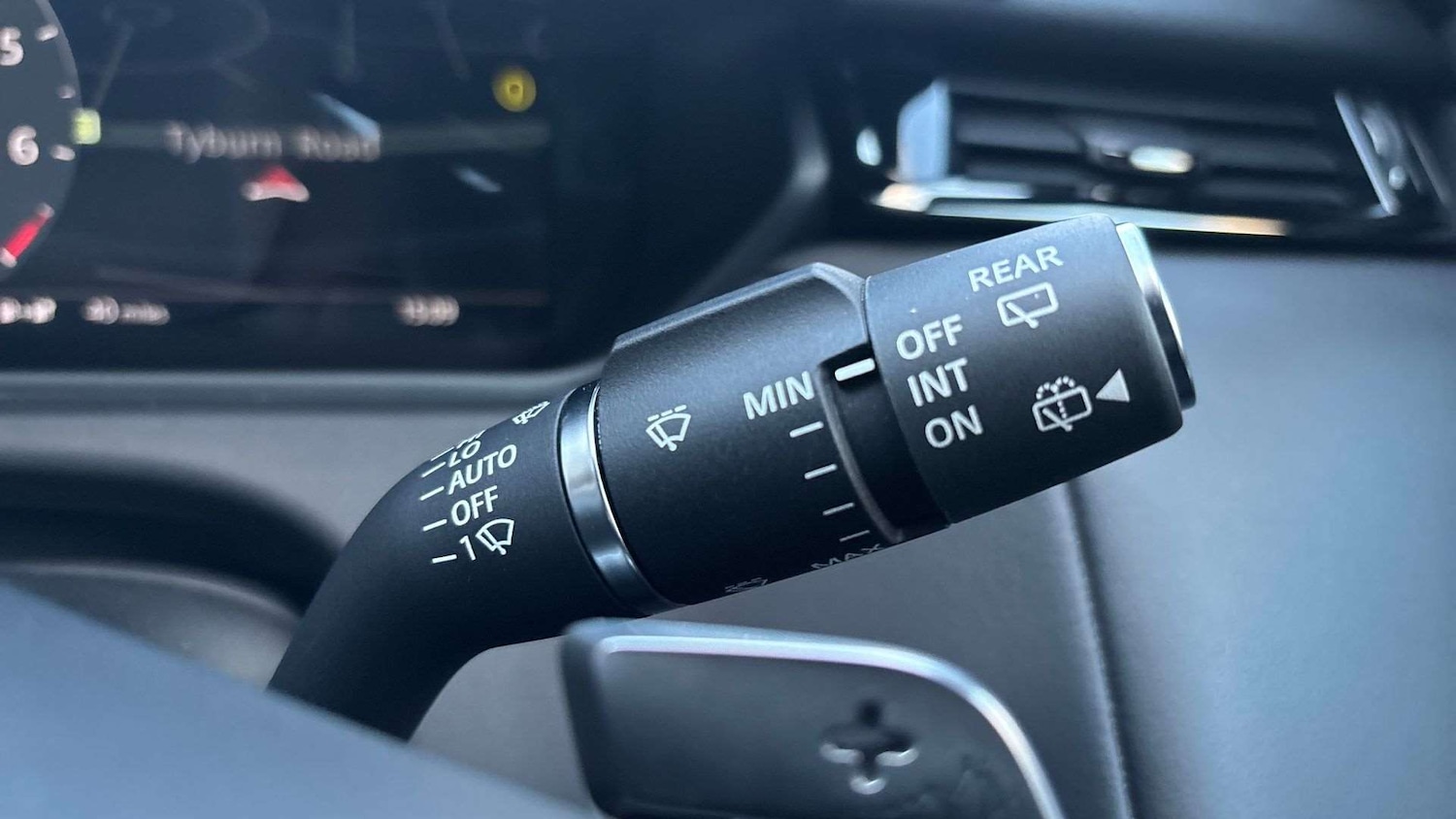 Used Land Rover Range Rover Velar 2024 for sale - 77112414: Photo 33