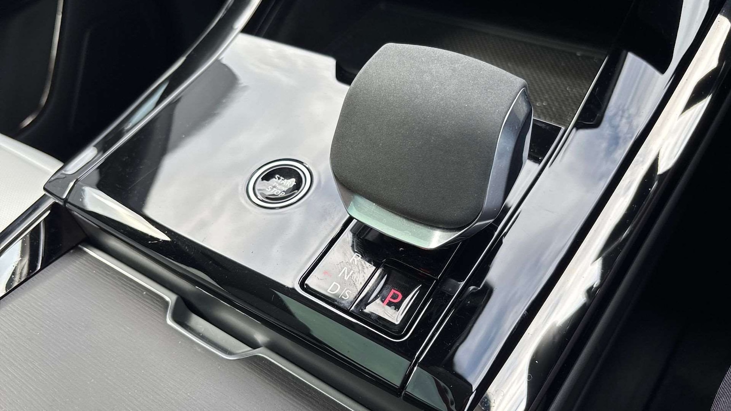 Used Land Rover Range Rover Sport 2024 for sale - 76978831: Photo 13