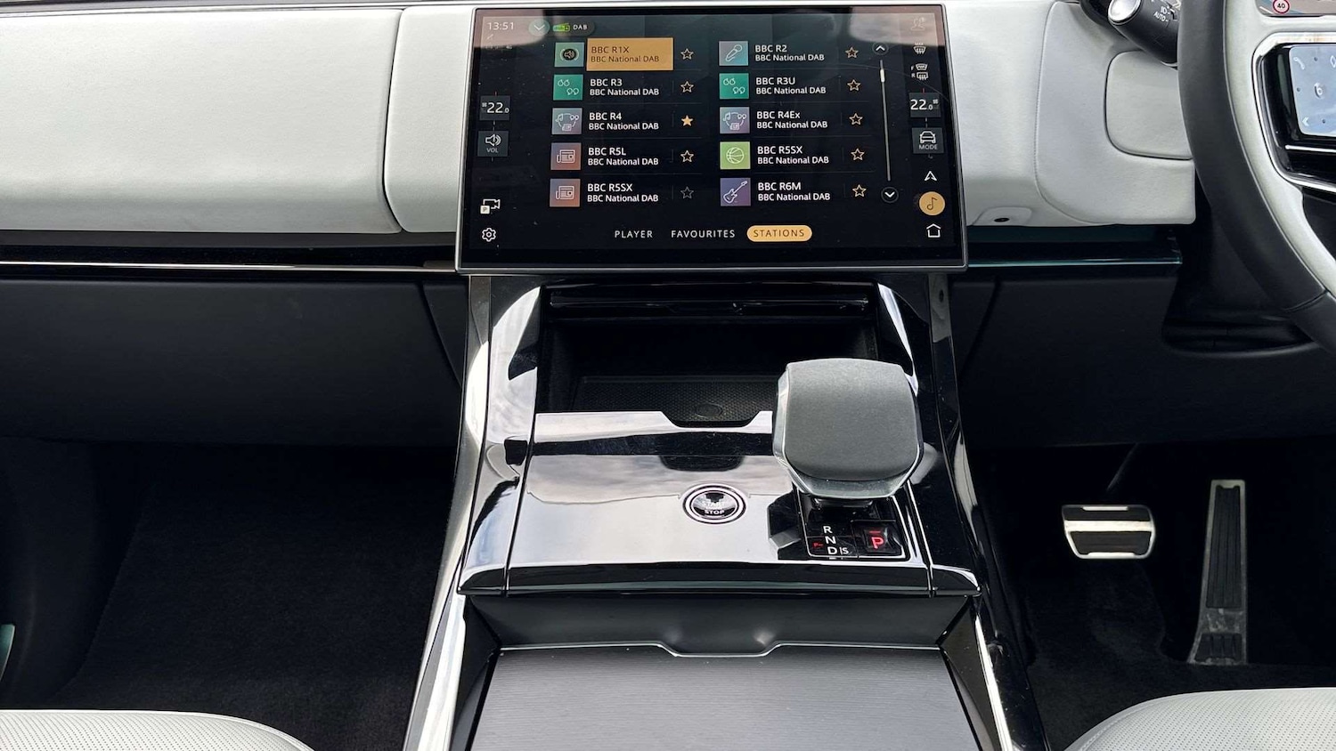 Used Land Rover Range Rover Sport 2024 for sale - 76460411: Photo 14