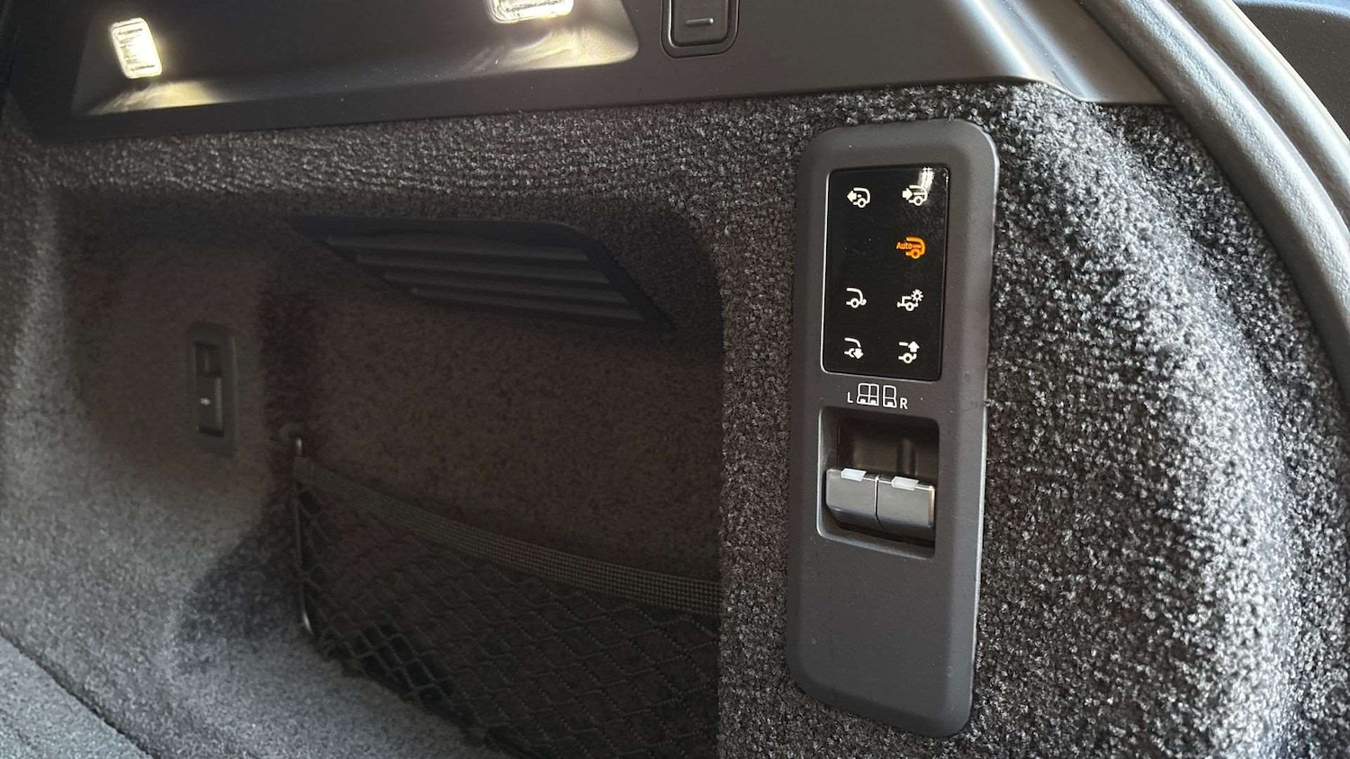 Used Land Rover Range Rover 2025 for sale - 77373848: Photo 35