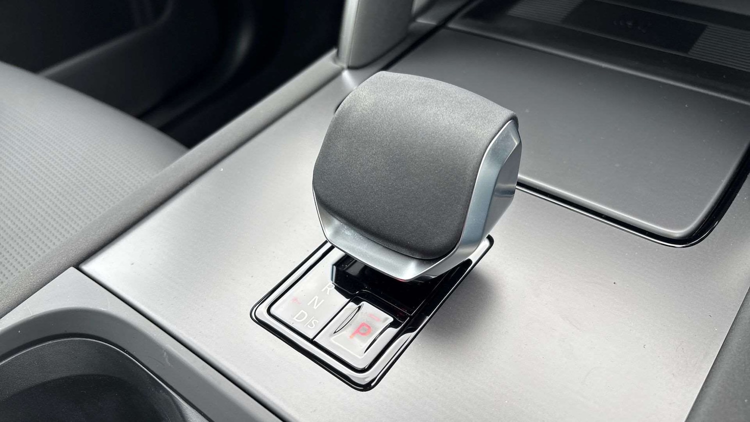 Used Land Rover Discovery Sport 2025 for sale - 78221235: Photo 13