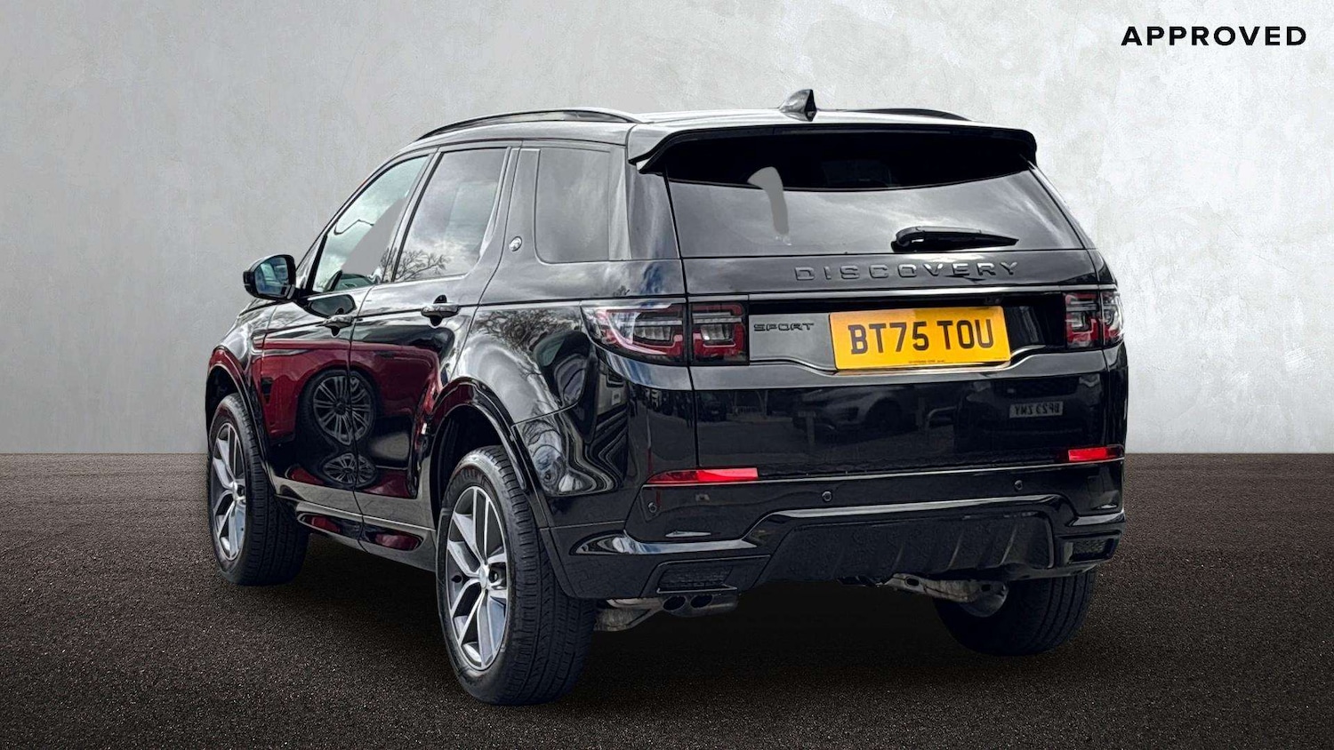 Used Land Rover Discovery Sport 2025 for sale - 78221235: Photo 2