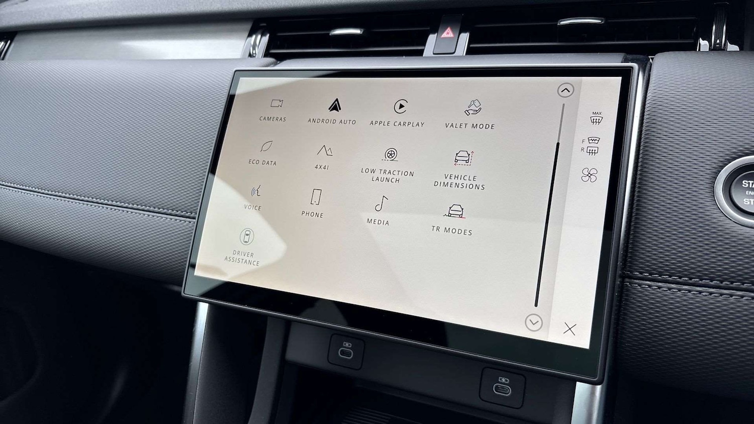 Used Land Rover Discovery Sport 2025 for sale - 78221235: Photo 31