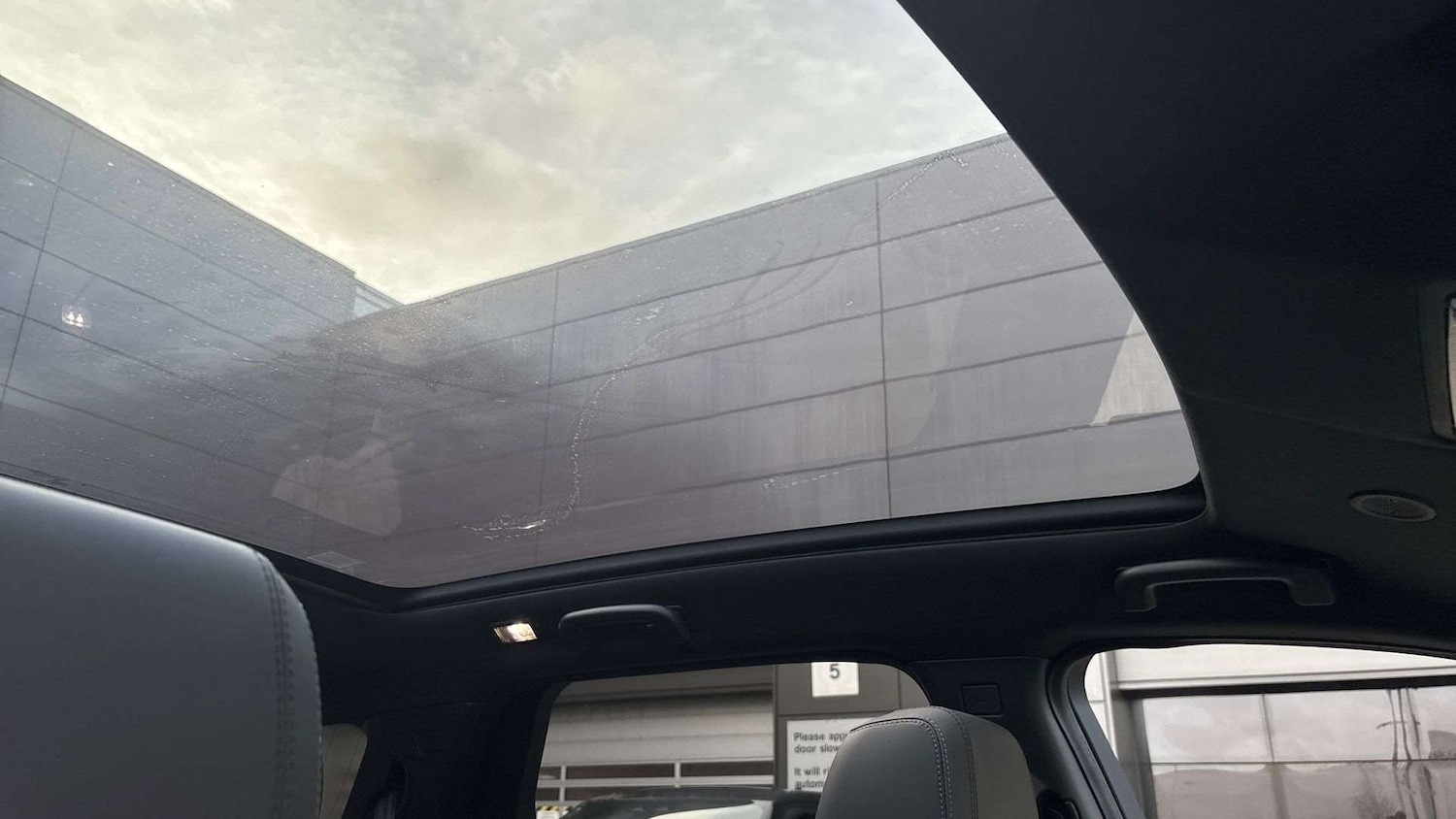 Used Land Rover Discovery Sport 2024 for sale - 76746141: Photo 21