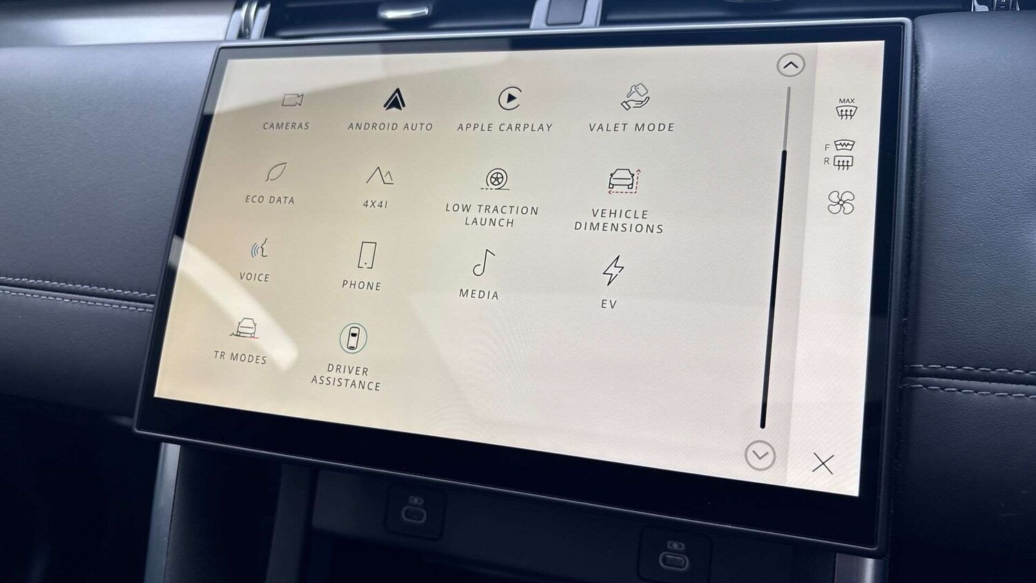 Used Land Rover Discovery Sport 2024 for sale - 76746141: Photo 34