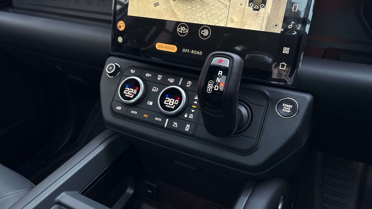 Used Land Rover Defender 2025 for sale - 77389846: Photo 13