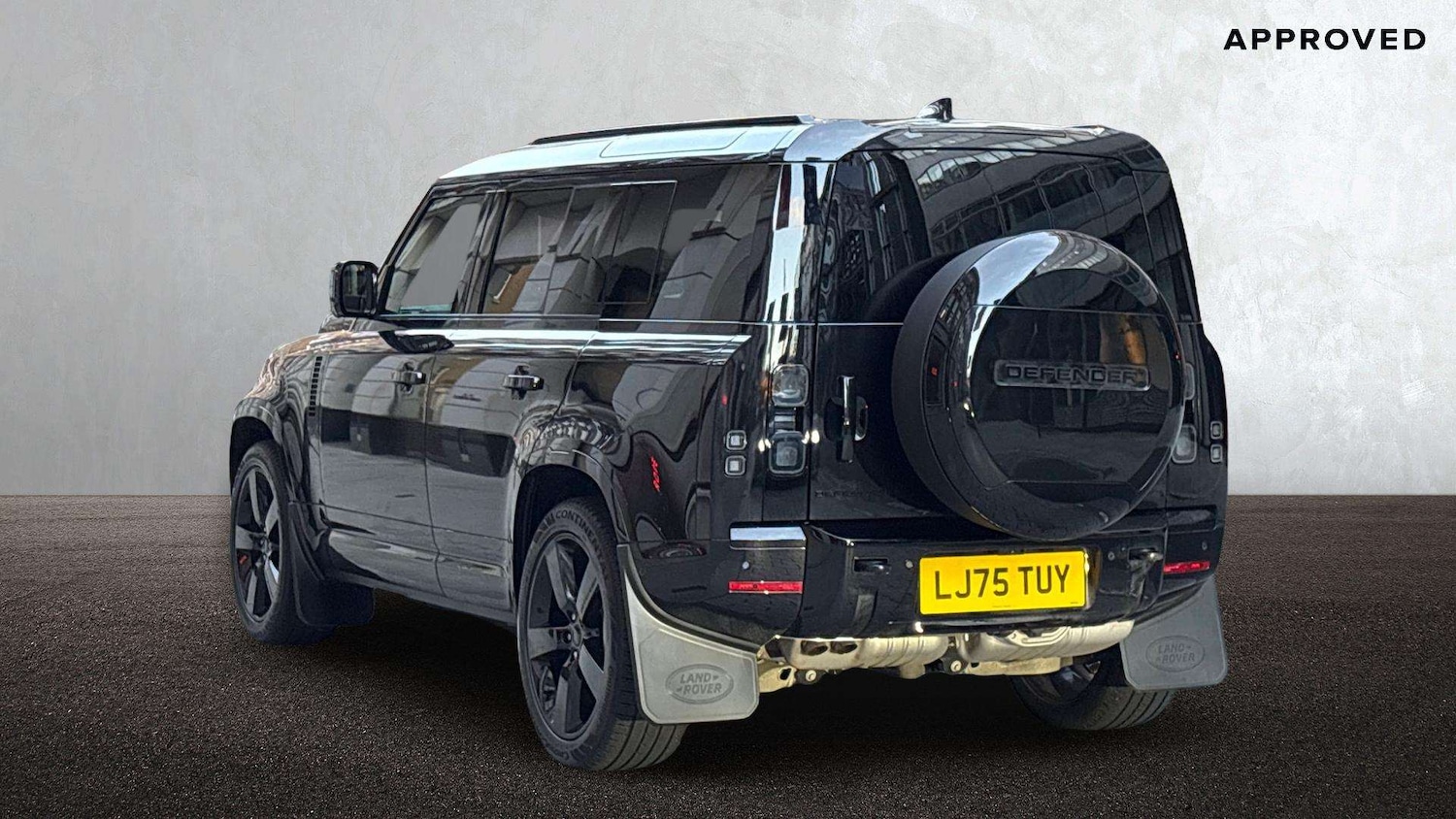 Used Land Rover Defender 2025 for sale - 77389846: Photo 2