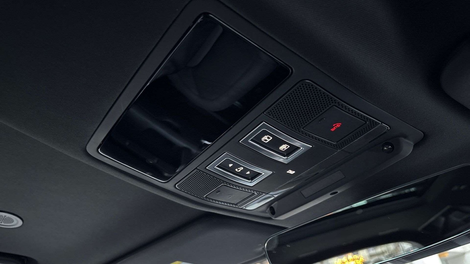 Used Land Rover Defender 2025 for sale - 77389846: Photo 23