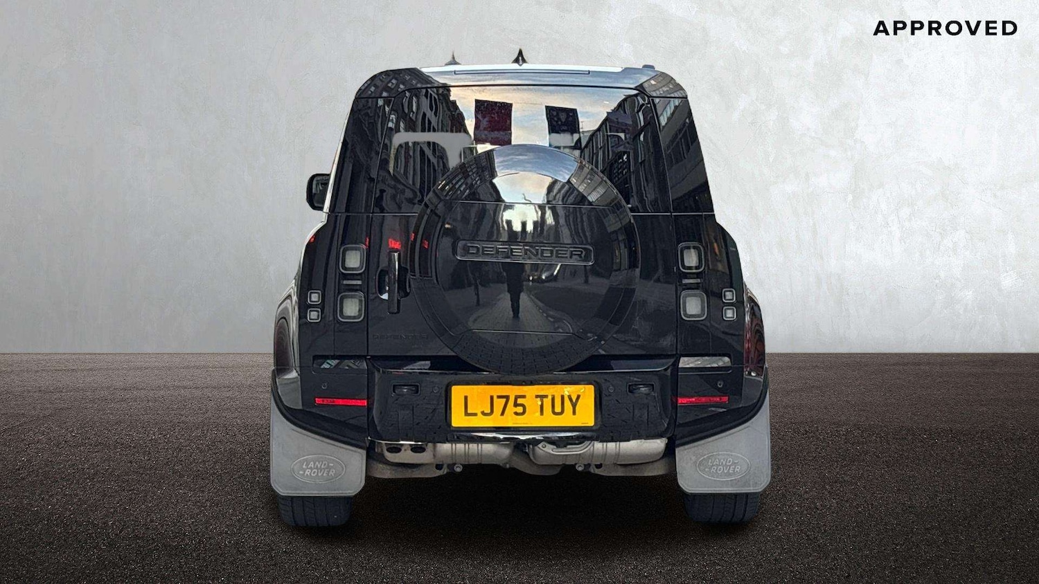 Used Land Rover Defender 2025 for sale - 77389846: Photo 6