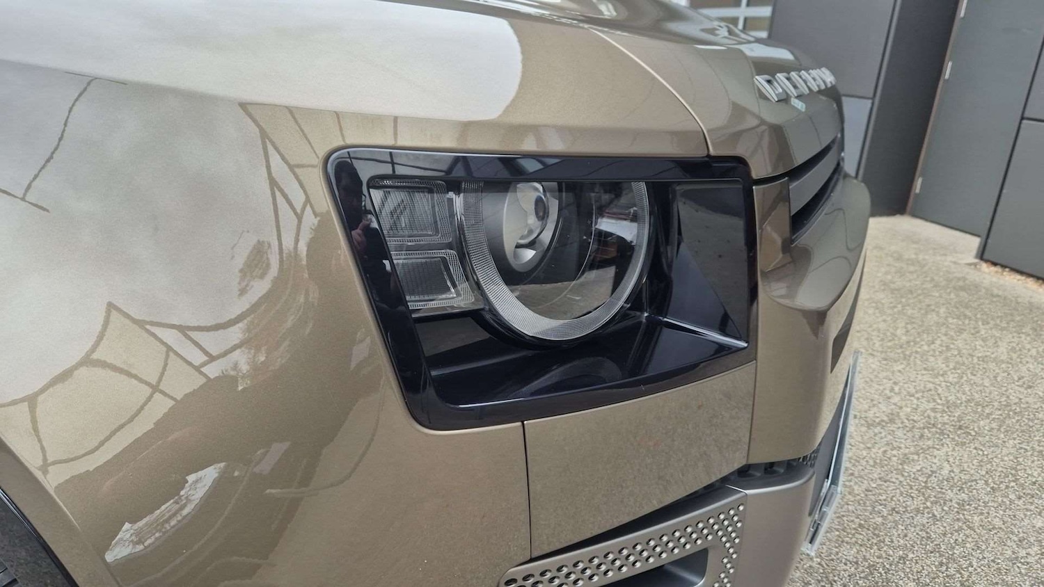 Used Land Rover Defender 2024 for sale - 76460361: Photo 17