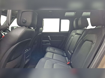 Used Land Rover Defender 2024 for sale - 76460361: Photo