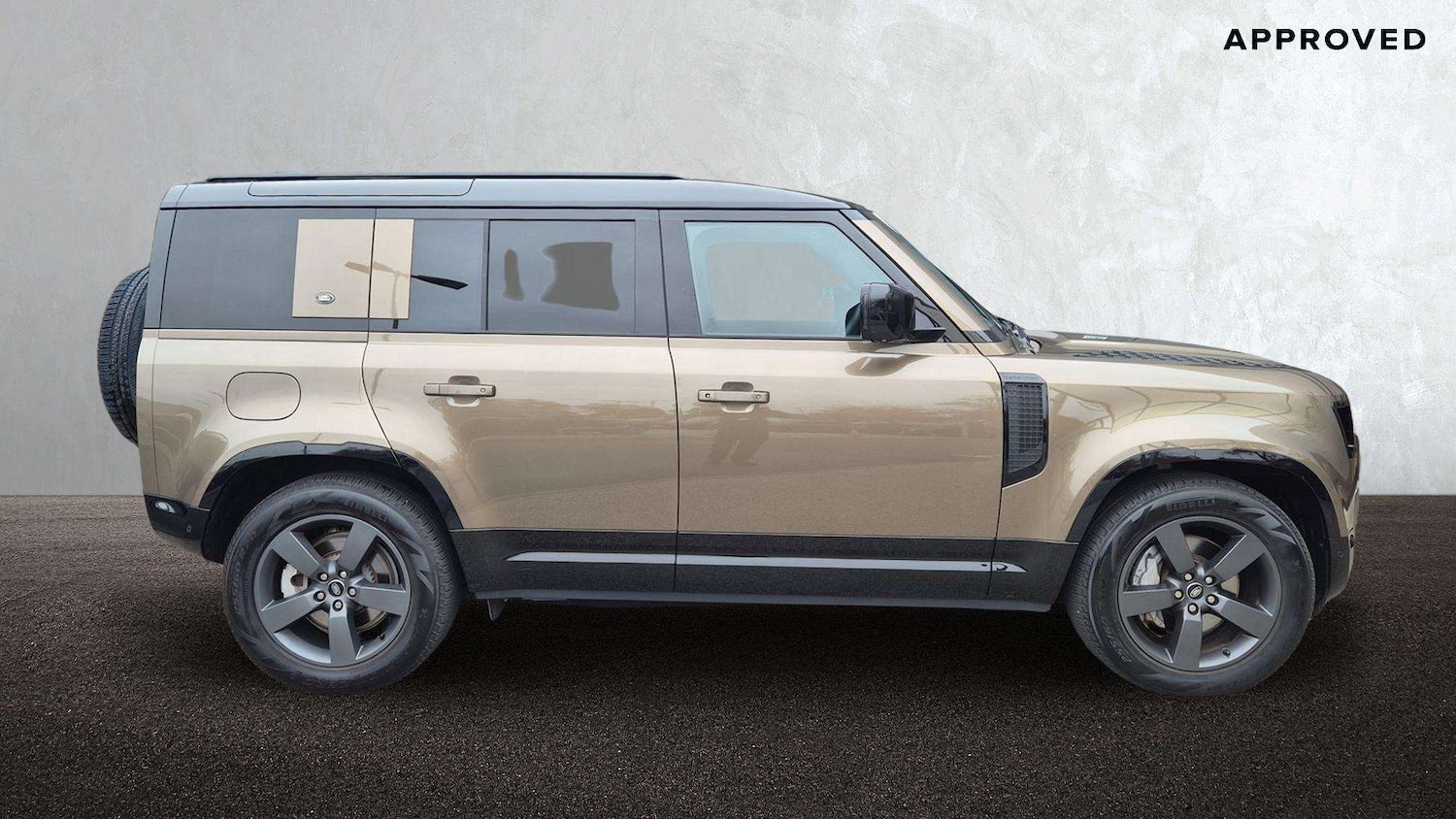 Used Land Rover Defender 2024 for sale - 76460361: Photo 5