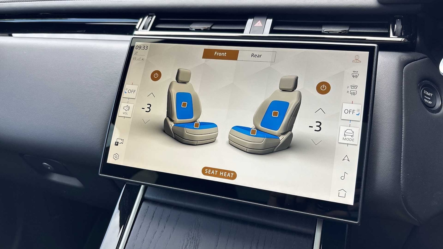 Used Land Rover Range Rover Velar 2025 for sale - 76459787: Photo 30