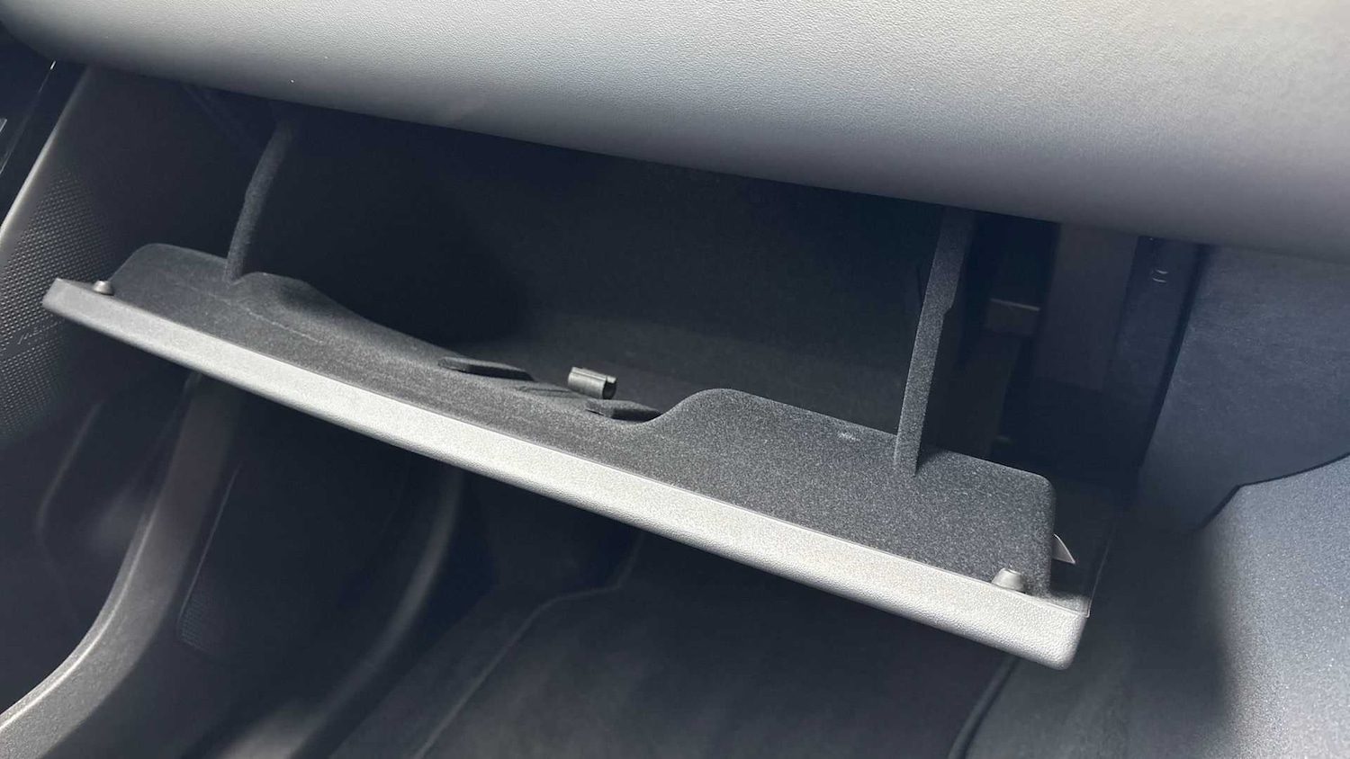 Used Land Rover Range Rover Velar 2025 for sale - 76459787: Photo 35