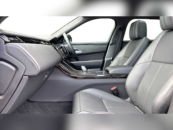 Used Land Rover Range Rover Velar 2025 for sale - 76459787: Photo