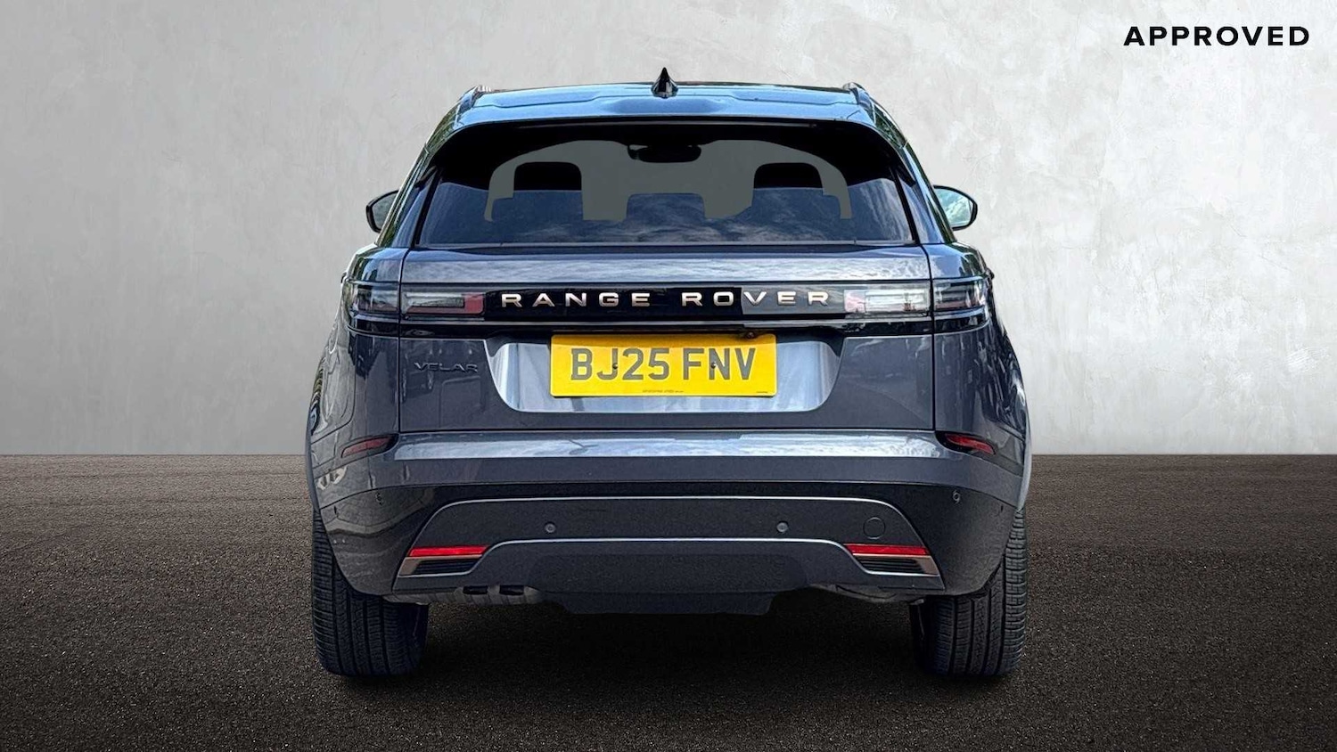 Used Land Rover Range Rover Velar 2025 for sale - 76459787: Photo 6