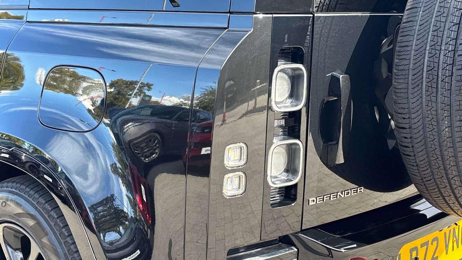 Used Land Rover Defender 2022 for sale - 76460408: Photo 19