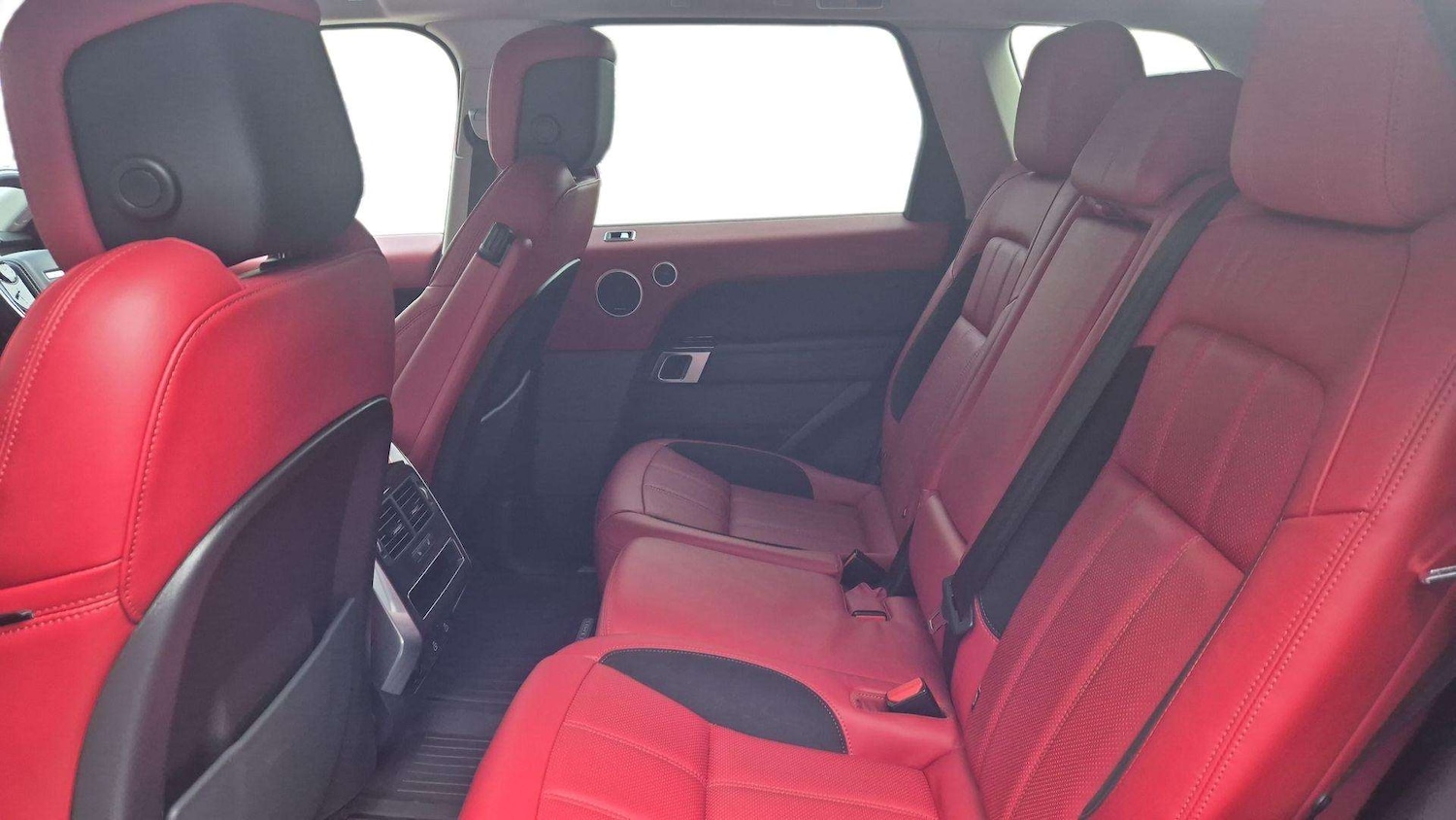 Used Land Rover Range Rover Sport 2021 for sale - 76460569: Photo 4