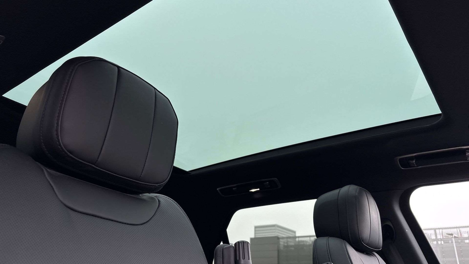 Used Land Rover Range Rover Sport 2025 for sale - 76851552: Photo 21