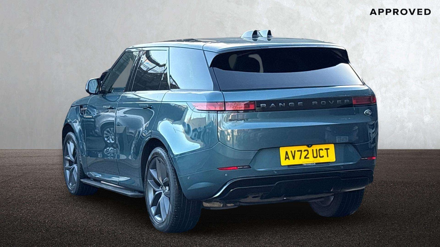 Used Land Rover Range Rover Sport 2022 for sale - 76967764: Photo 2