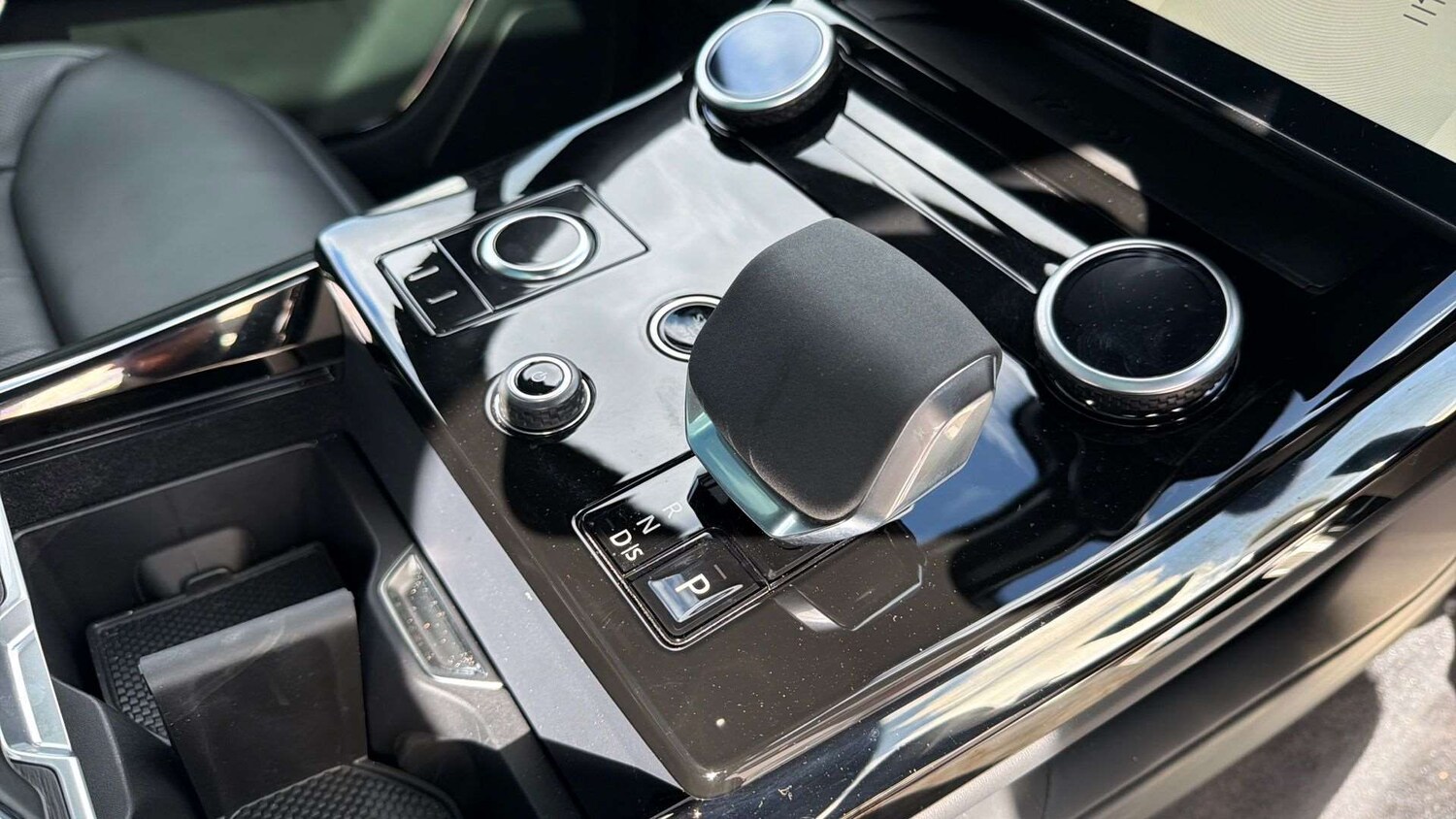 Used Land Rover Range Rover Sport 2024 for sale - 78221263: Photo 13