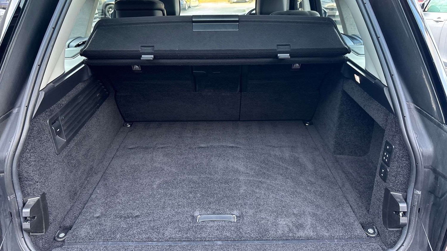 Used Land Rover Range Rover 2021 for sale - 76672908: Photo 10