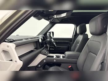 Used Land Rover Defender 2025 for sale - 79678804: Photo